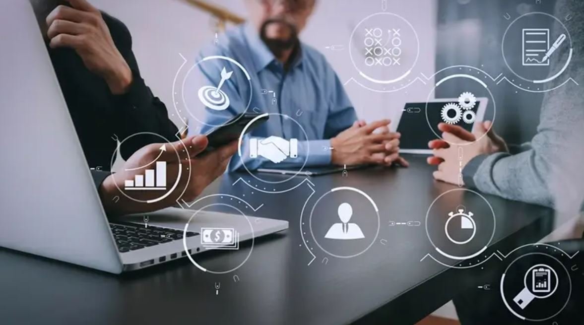 SAP Business One ofrece innumerables aplicaciones que se adaptan a la perfección con las necesidades de las grandes corporaciones.